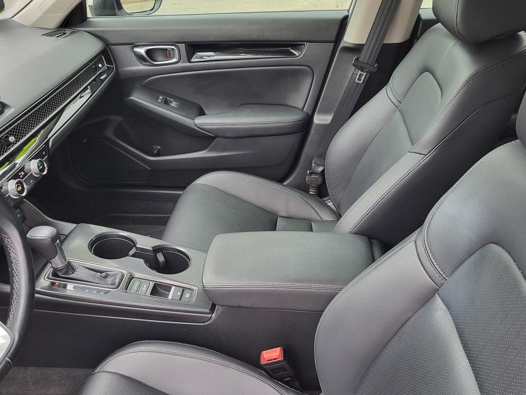 2024 Honda Civic Hatchback EX-L