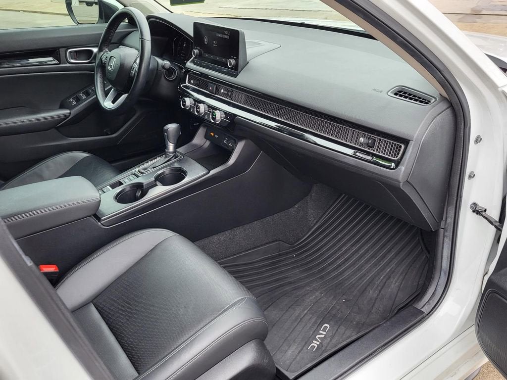 2024 Honda Civic Hatchback EX-L