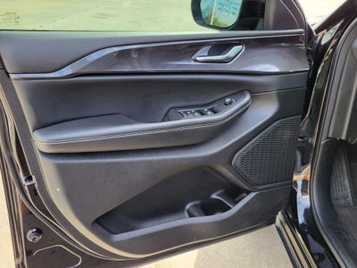 2023 Jeep Grand Cherokee Altitude 4x4