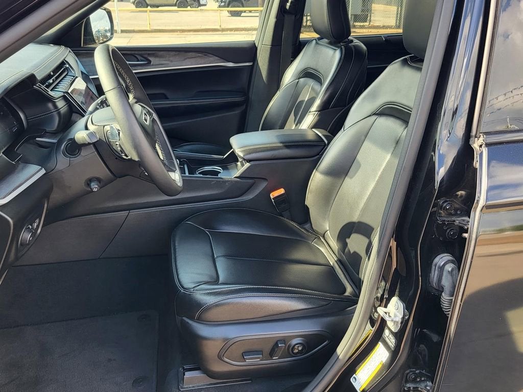 2024 Jeep Grand Cherokee L Limited 4x4