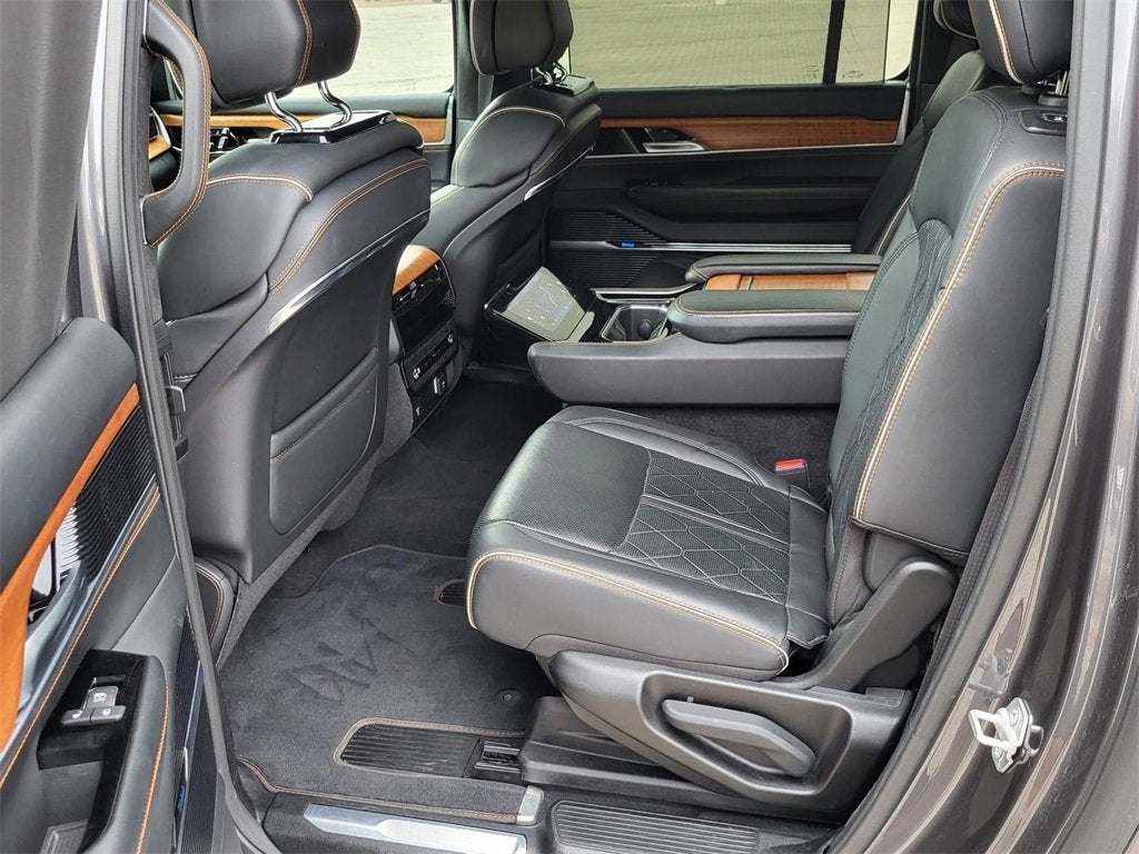 2024 Jeep Grand Wagoneer L Series III