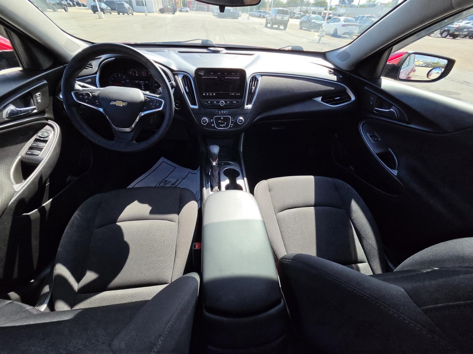 2023 Chevrolet Malibu RS - Photo 14