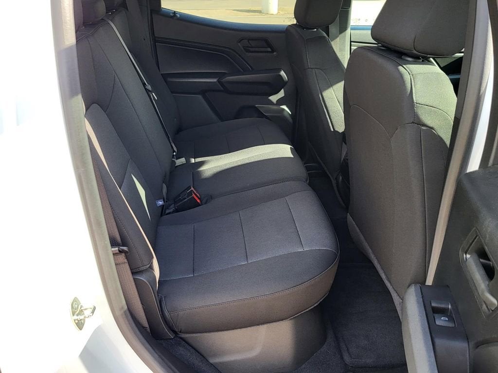 2024 Chevrolet Colorado WT