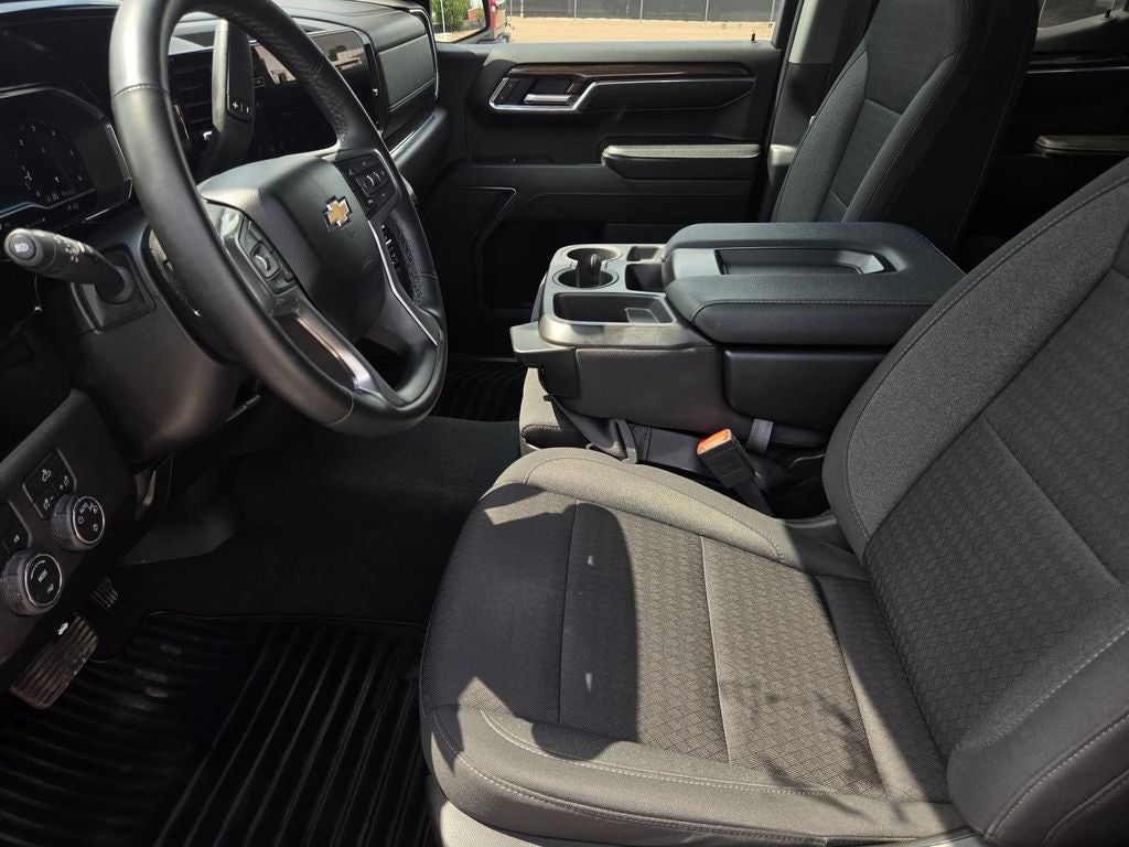 2023 Chevrolet Silverado 1500 LT (2FL)