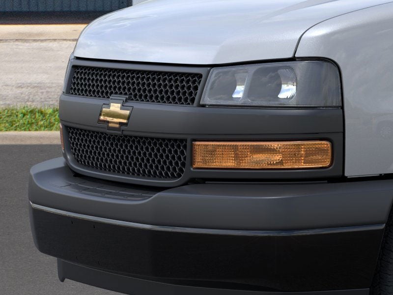 2025 Chevrolet Express Cargo Work Van - Photo 37