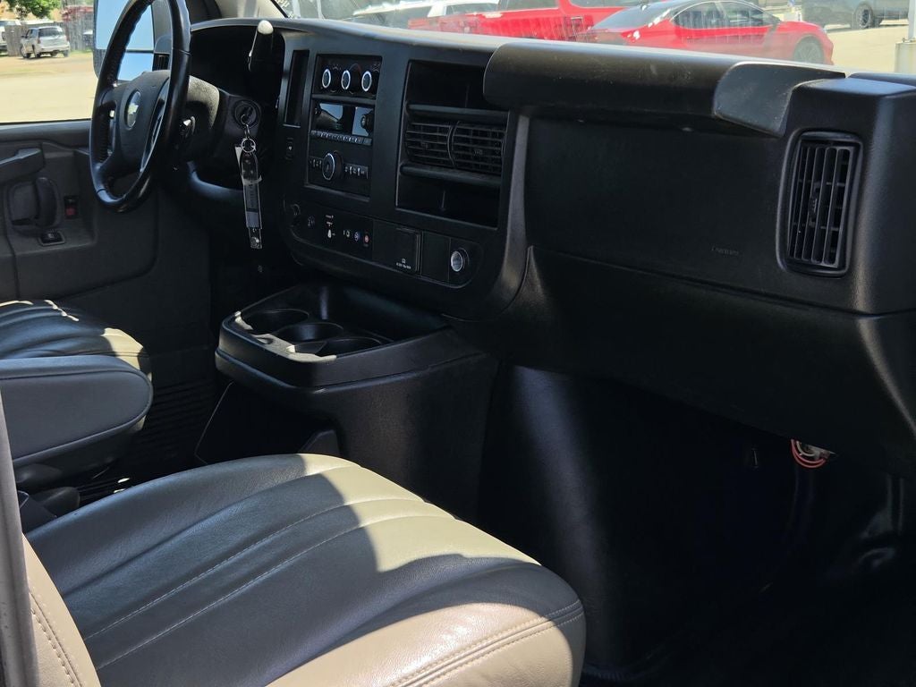 2023 Chevrolet Express Cargo 2500 WT