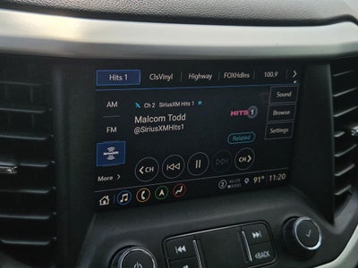 2023 GMC Acadia SLT