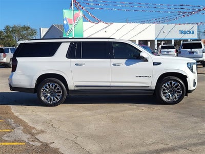 2023 GMC Yukon XL Denali Ultimate