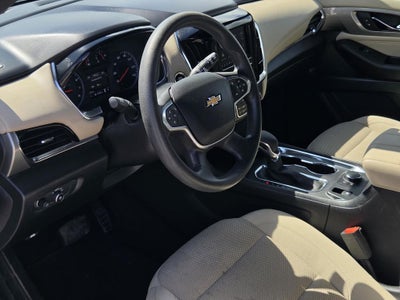2023 Chevrolet Traverse LS