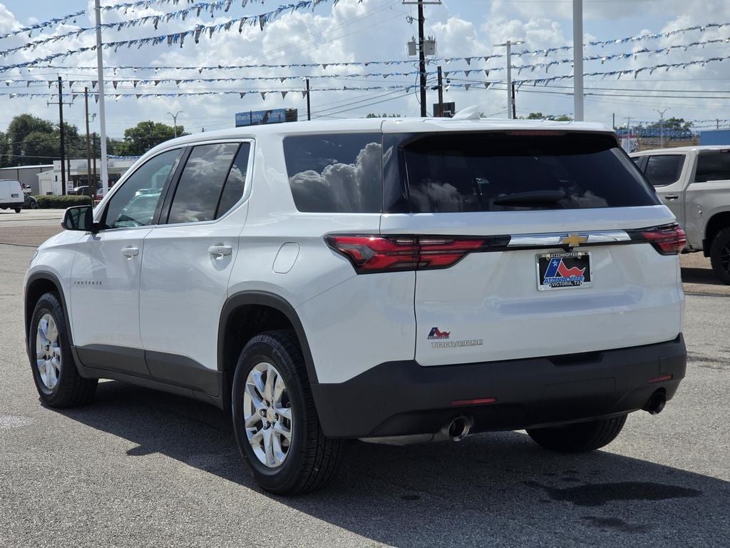 2023 Chevrolet Traverse LS
