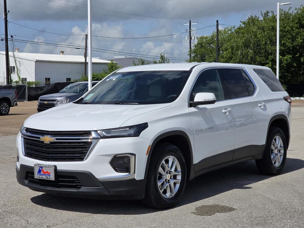 2023 Chevrolet Traverse LS