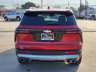 2024 Chevrolet Traverse LT