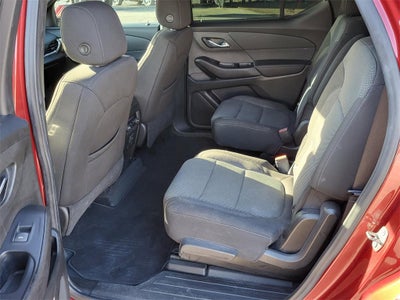 2022 Chevrolet Traverse LT Cloth