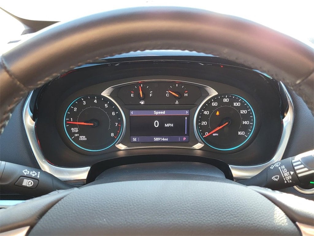 2022 Chevrolet Traverse LT Cloth