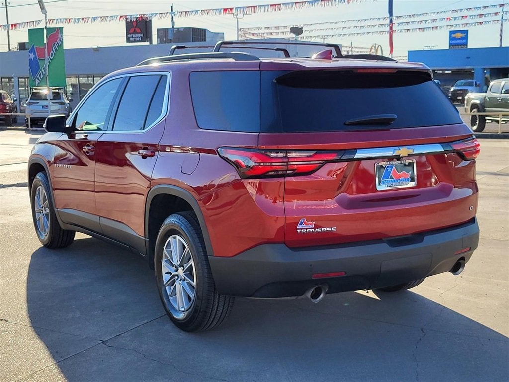 2022 Chevrolet Traverse LT Cloth