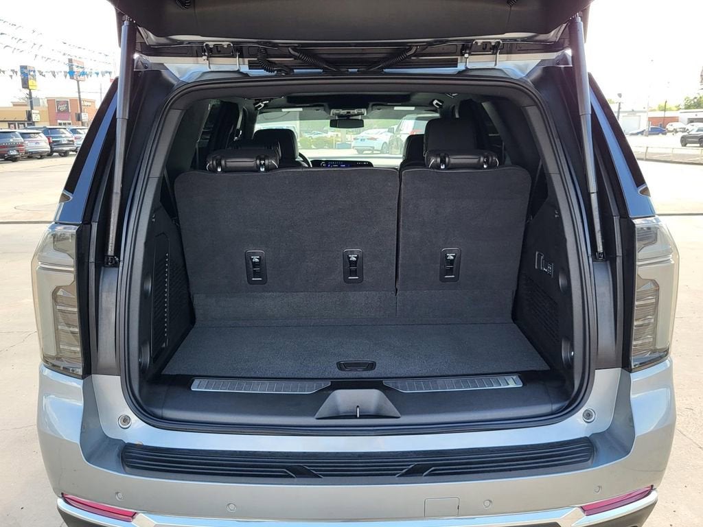 2025 Chevrolet Tahoe Premier