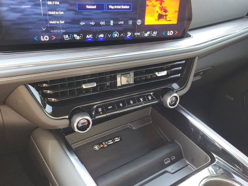 2025 Chevrolet Tahoe Premier