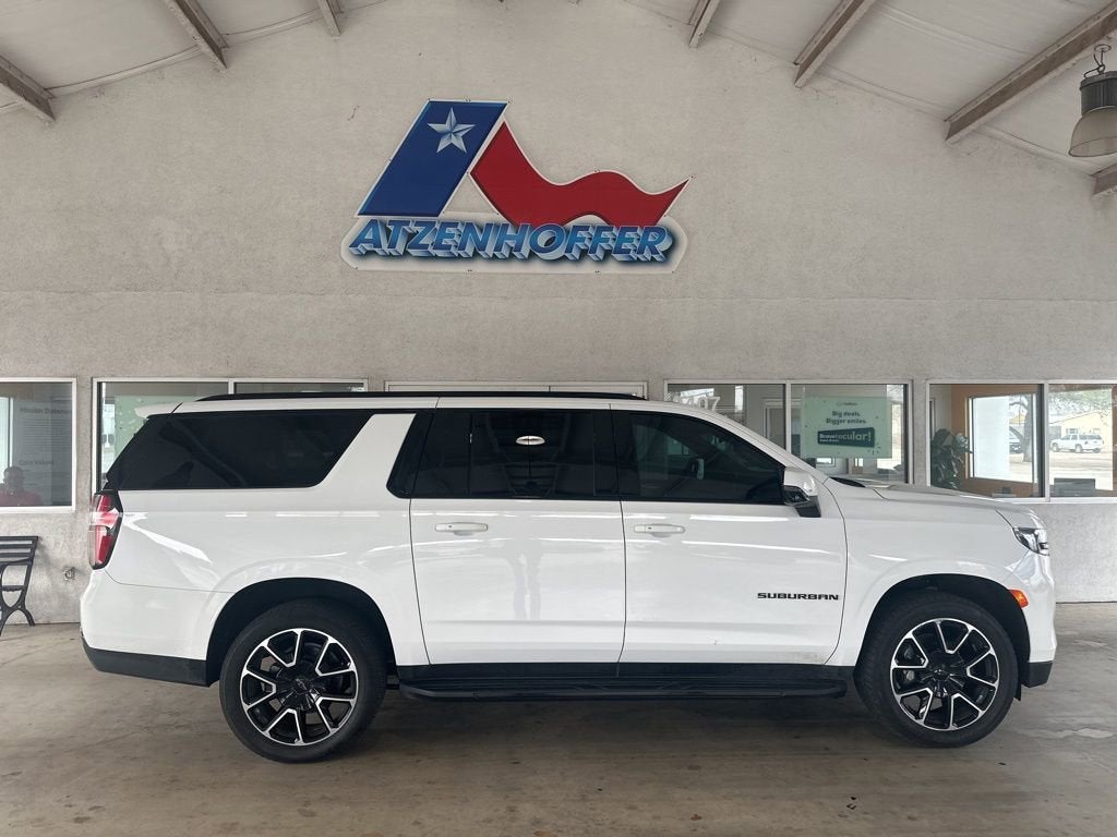 2024 Chevrolet Suburban RST