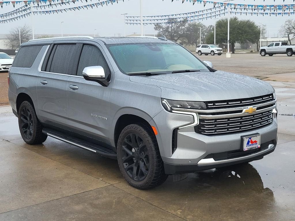 2023 Chevrolet Suburban Premier