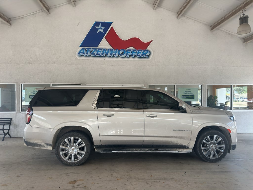 2023 Chevrolet Suburban High Country