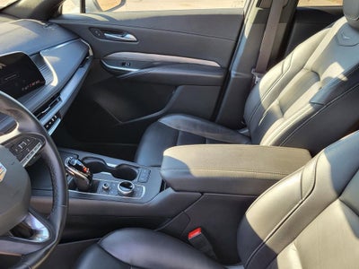 2025 Cadillac XT4 Premium Luxury