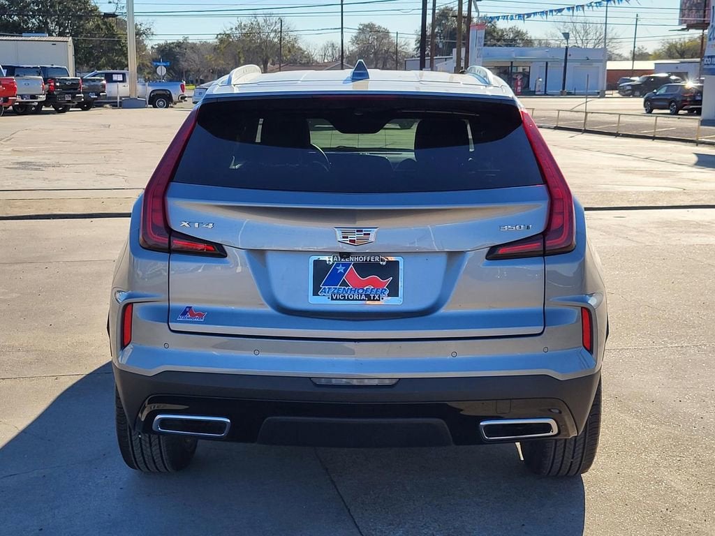 2025 Cadillac XT4 Premium Luxury