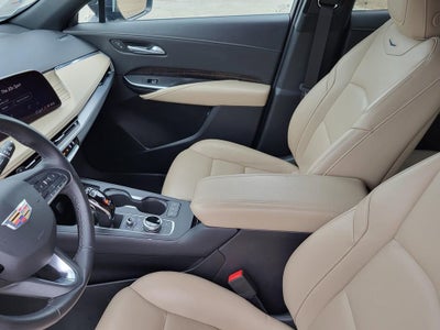 2025 Cadillac XT4 Premium Luxury