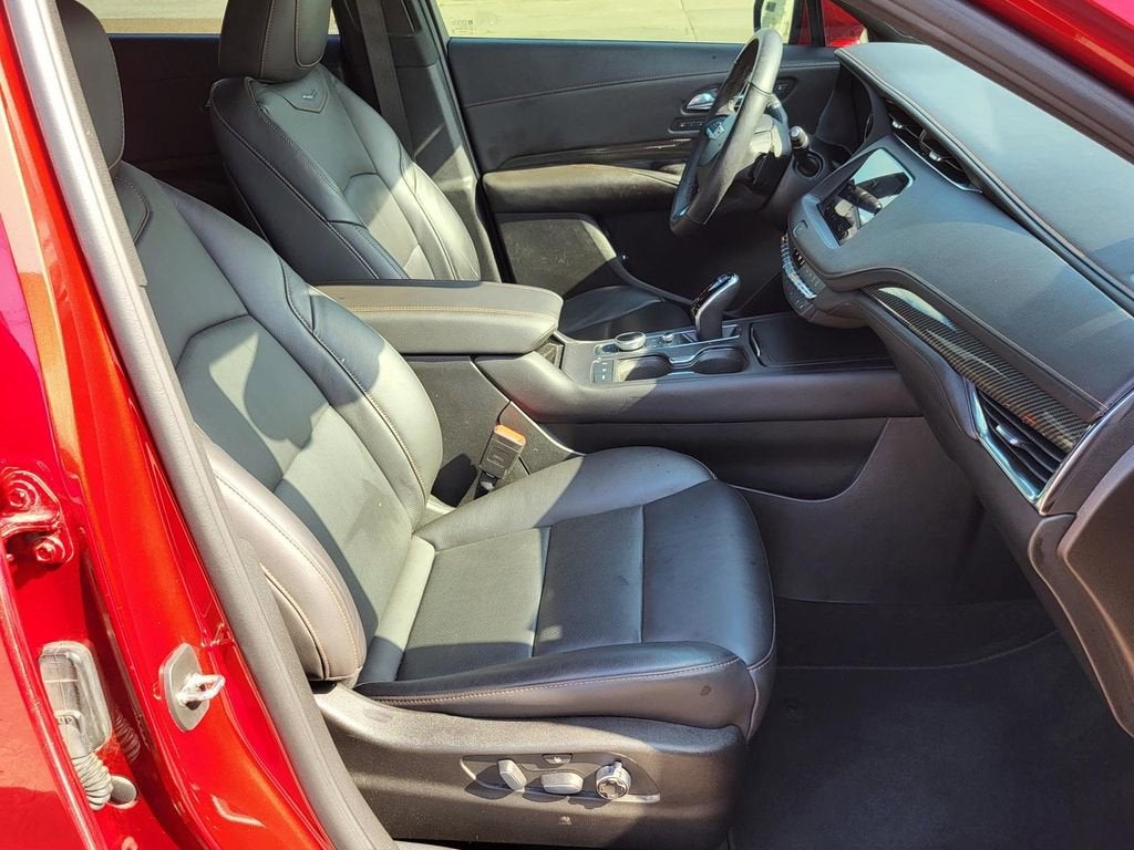 2022 Cadillac XT4 Sport