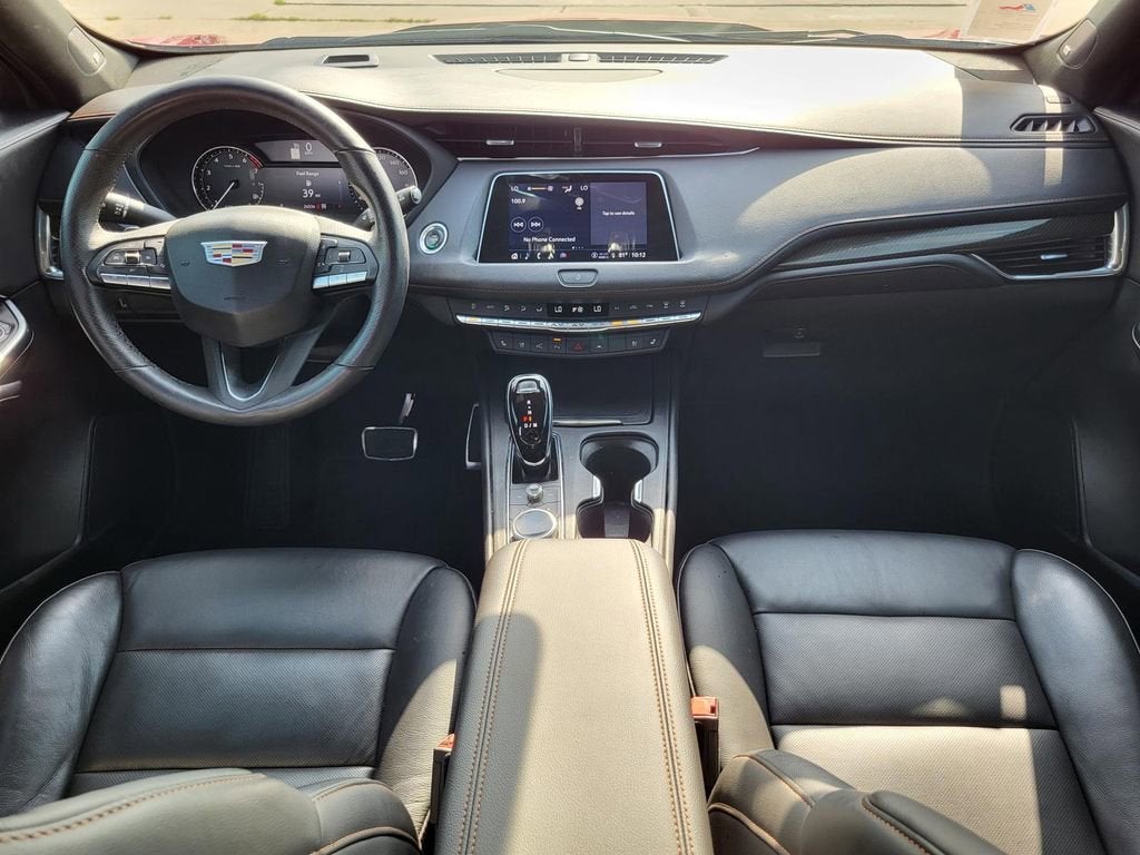 2022 Cadillac XT4 Sport