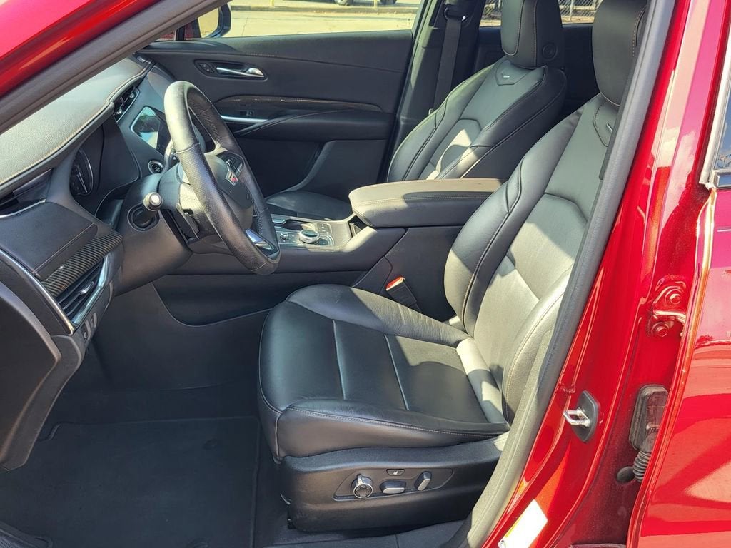 2022 Cadillac XT4 Sport