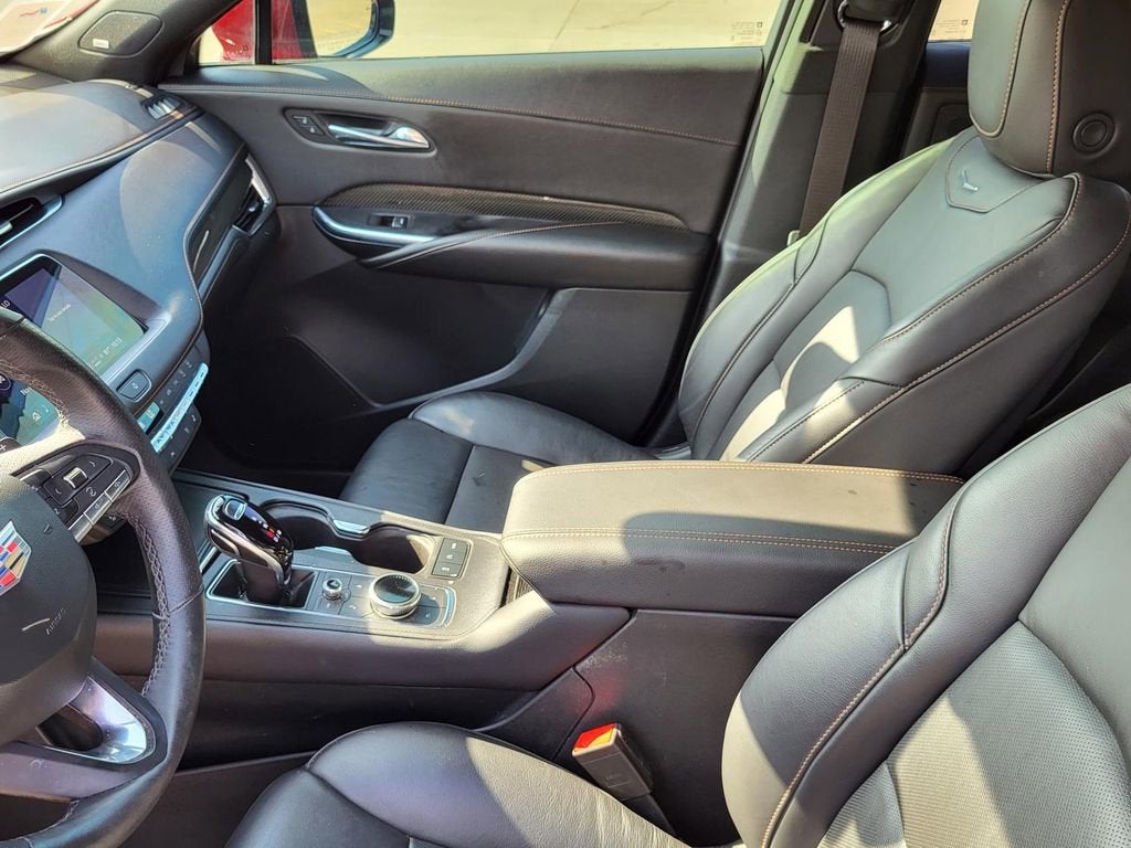 2022 Cadillac XT4 Sport
