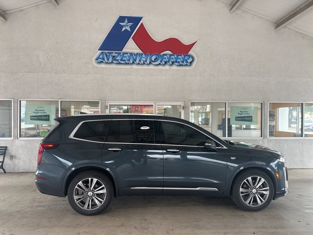 2021 Cadillac XT6 Premium Luxury