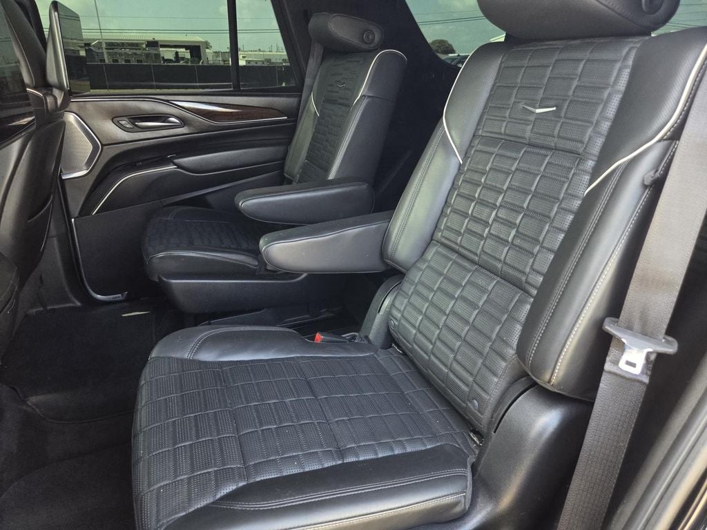2022 Cadillac Escalade Sport Platinum