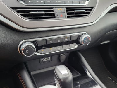 2025 Nissan Altima SR FWD