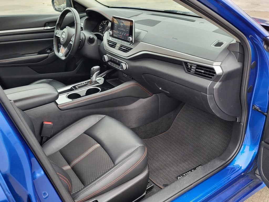 2025 Nissan Altima SR FWD