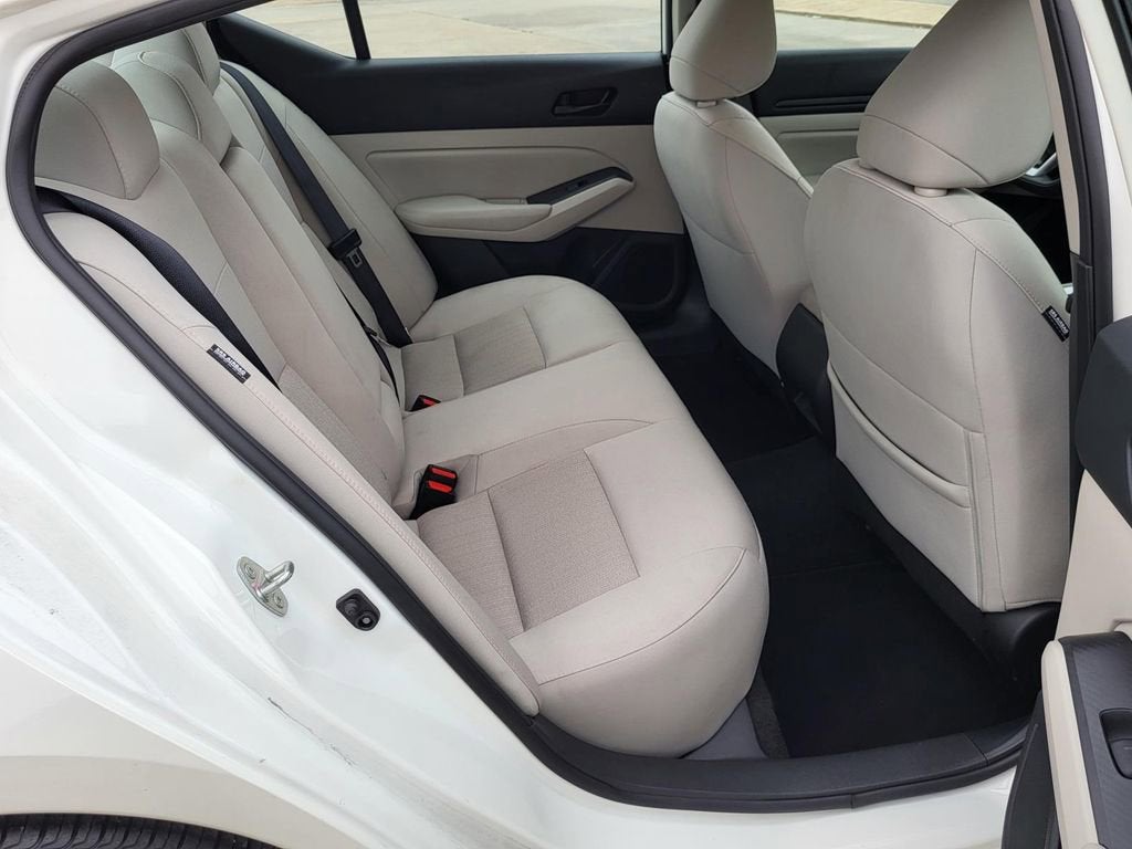 2025 Nissan Altima SV FWD