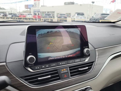 2025 Nissan Altima SV FWD