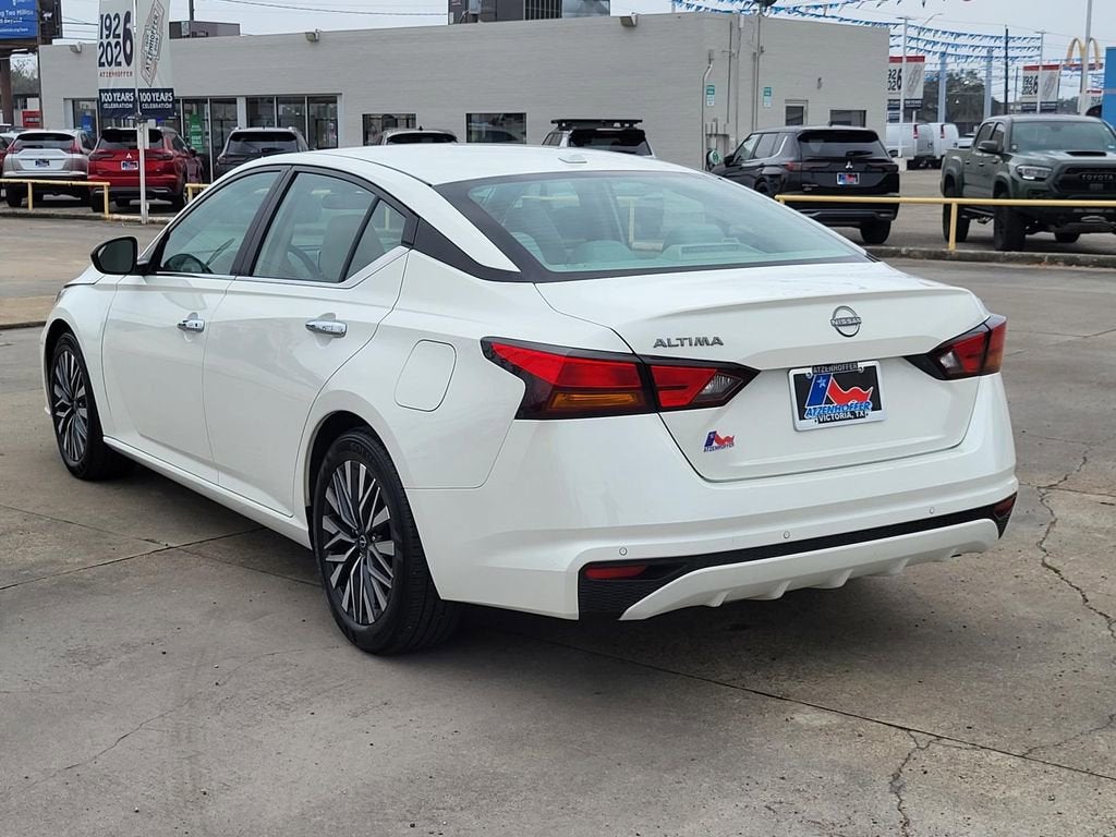 2025 Nissan Altima SV FWD