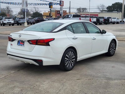 2025 Nissan Altima SV FWD