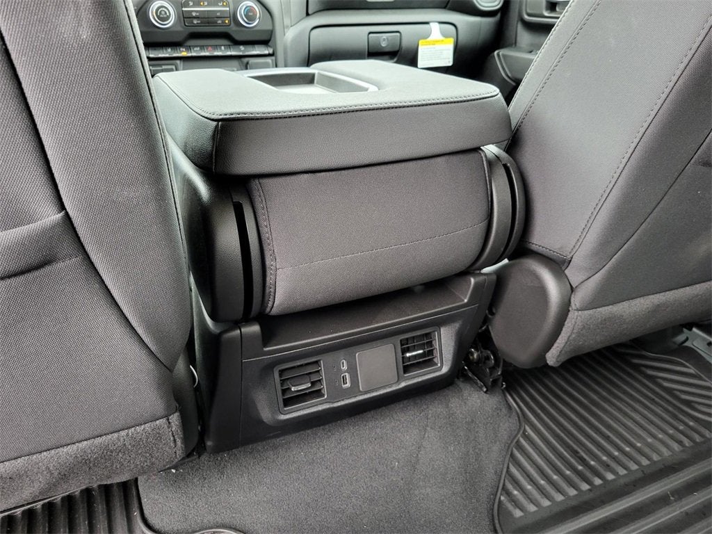 2025 Chevrolet Silverado 2500 HD Custom