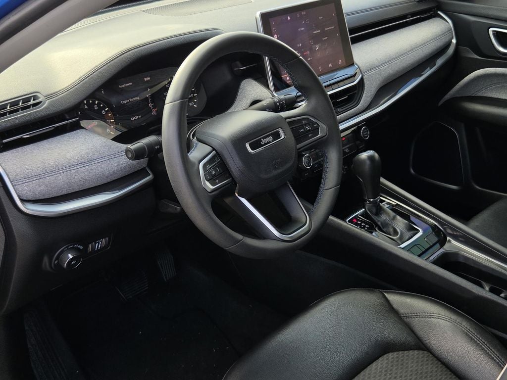 2022 Jeep Compass Latitude FWD