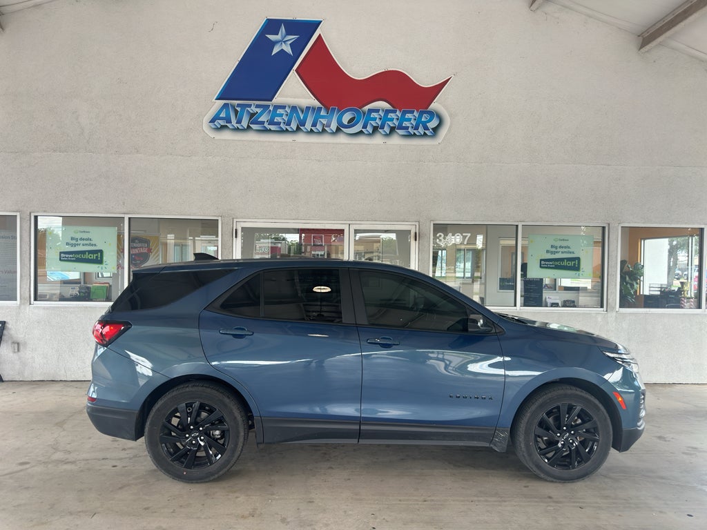 2024 Chevrolet Equinox LS's photo