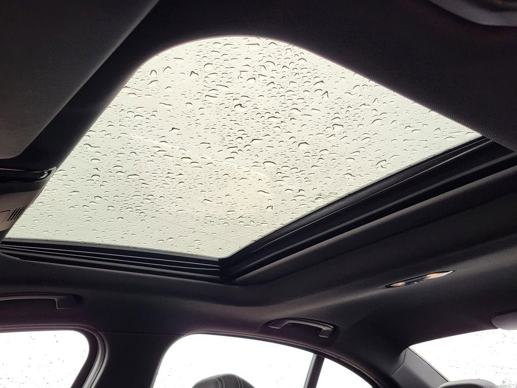 2025 BMW 3 Series 330i