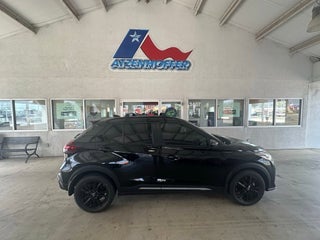 2024 Nissan Kicks SR Xtronic CVT