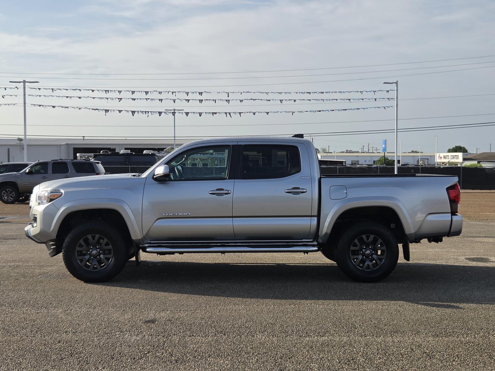 2022 Toyota Tacoma SR5 V6