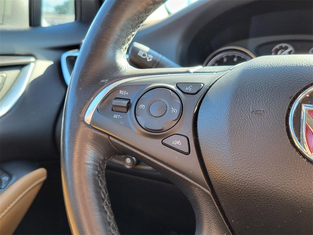 2020 Buick Enclave Essence