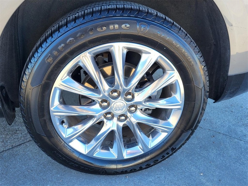 2020 Buick Enclave Essence