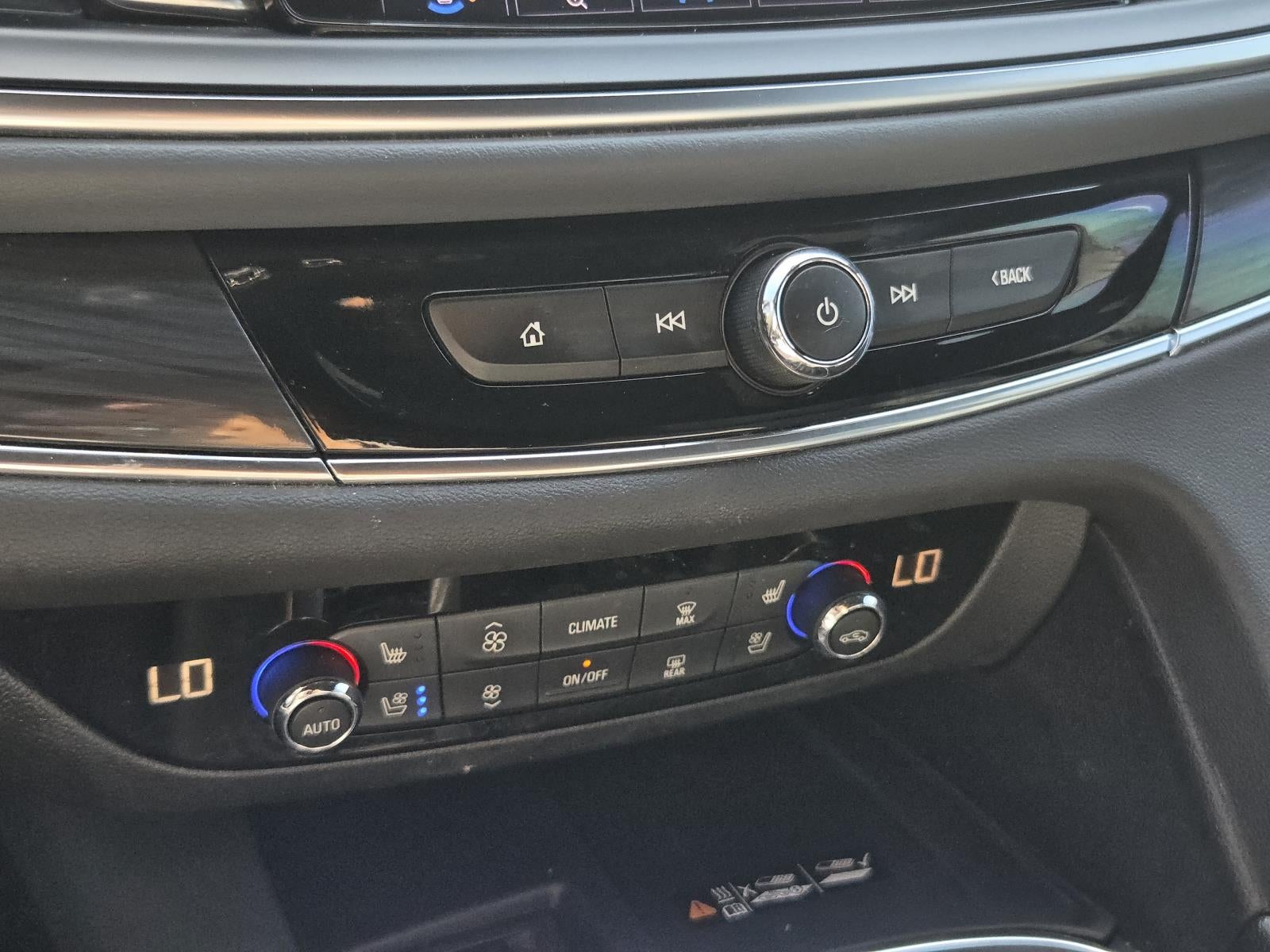 2023 Buick Enclave Premium - Photo 22