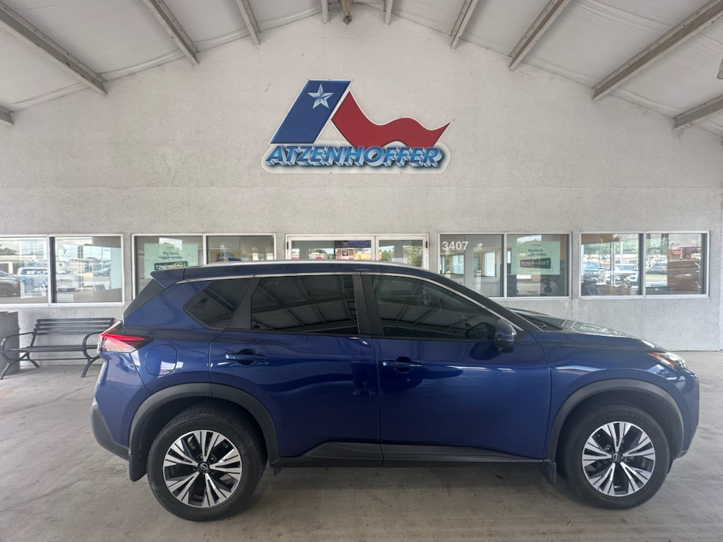2022 Nissan Rogue SV FWD