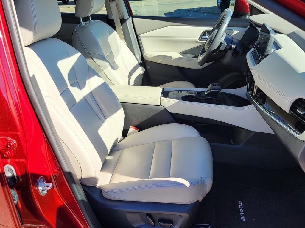 2023 Nissan Rogue SL FWD